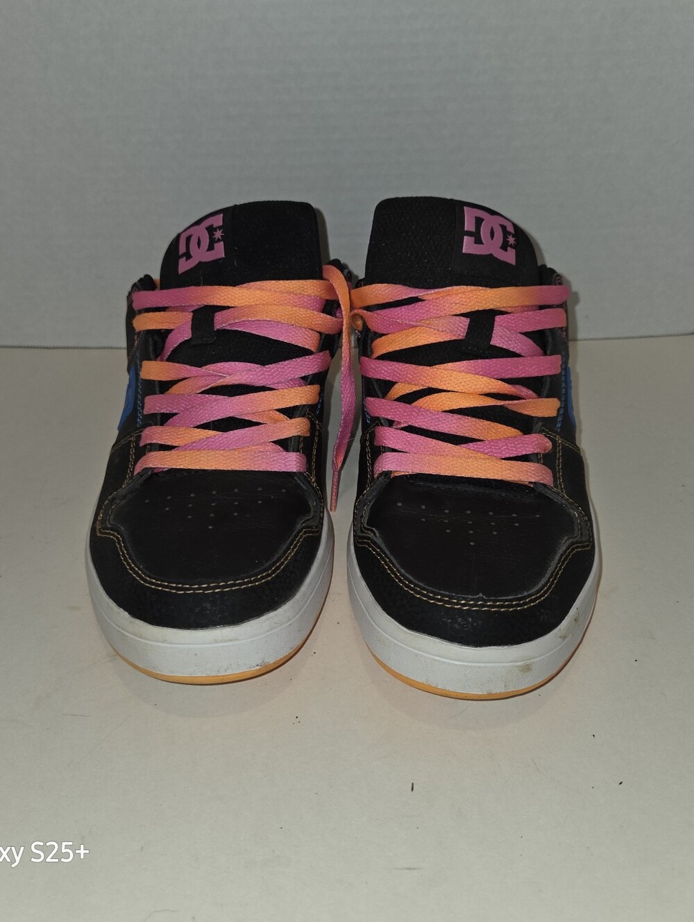 DC Shoes Cure Low sneakers Womens Size 9 - Picture 2 of 7